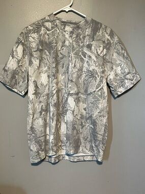 Camo boxy Hollister shirt